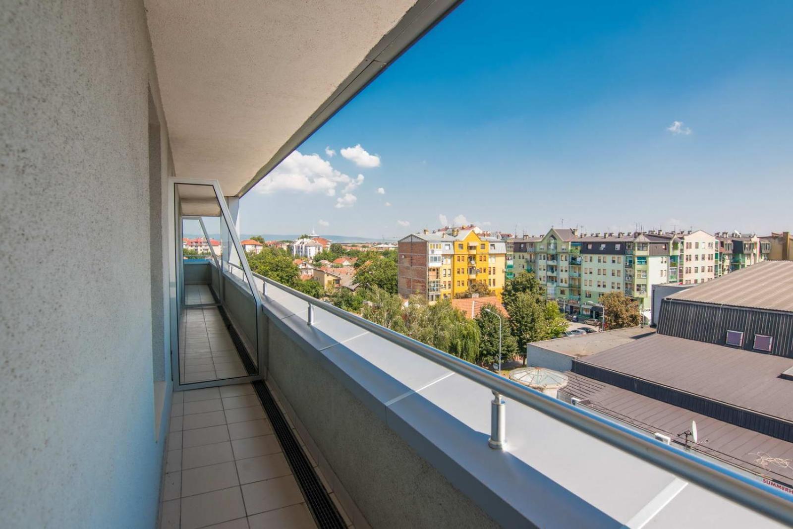 Hotel Monogram Park Ρούμα Εξωτερικό φωτογραφία