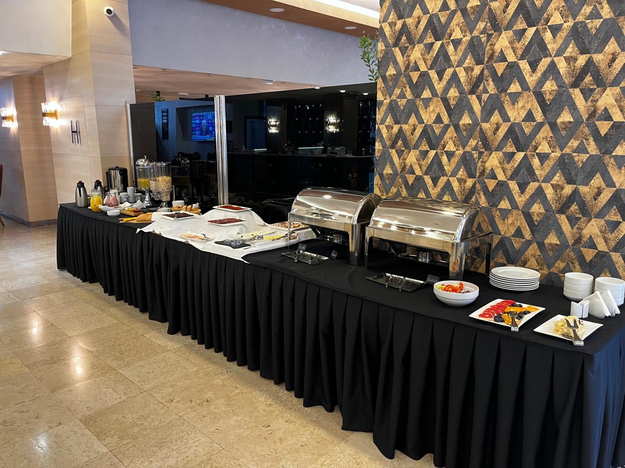 Hotel Monogram Park Ρούμα Εξωτερικό φωτογραφία
