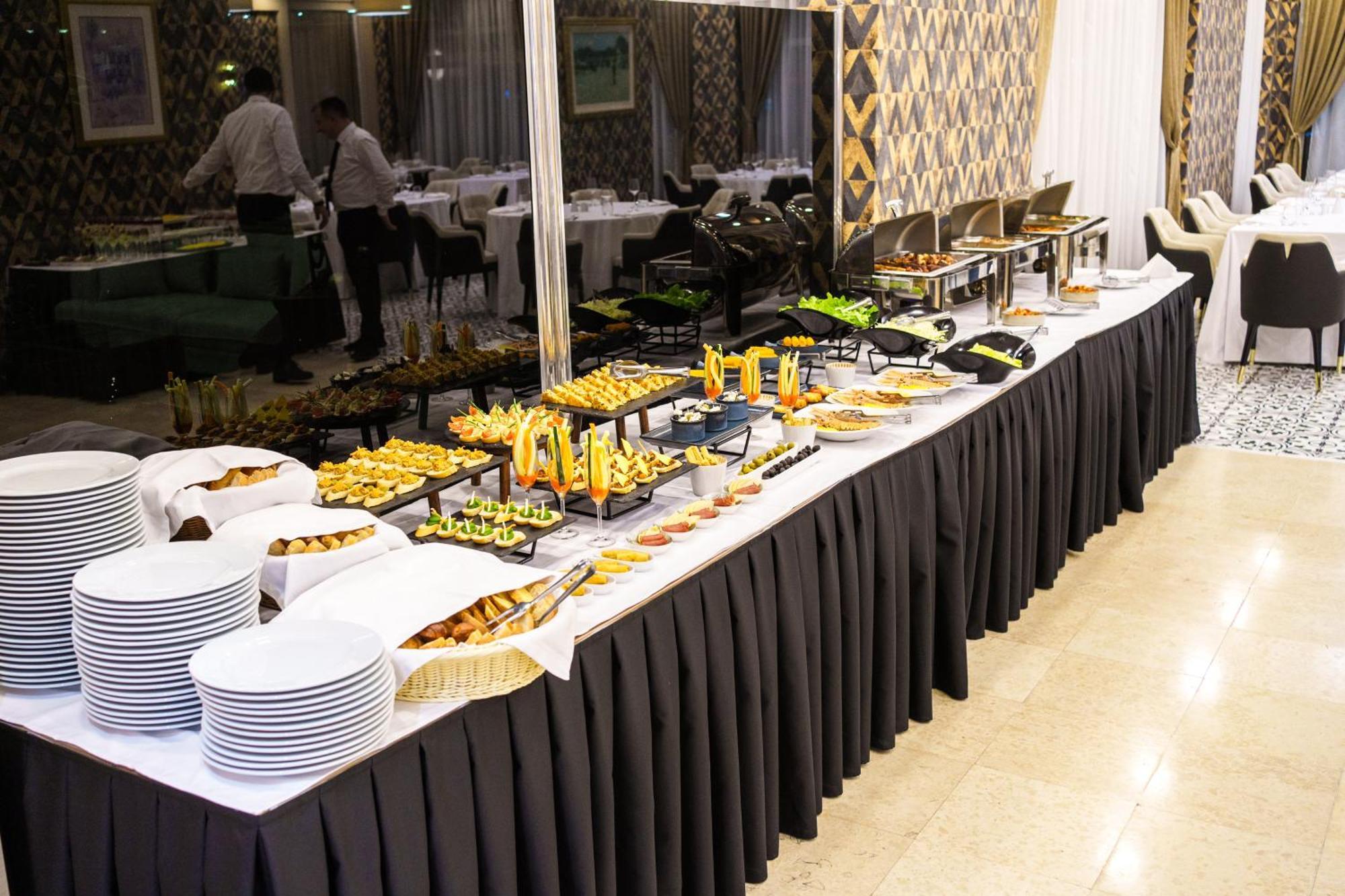 Hotel Monogram Park Ρούμα Εξωτερικό φωτογραφία