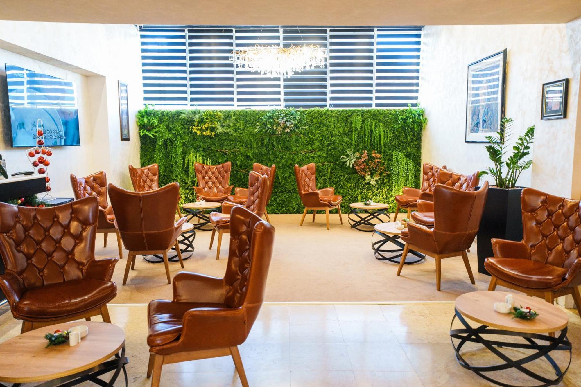 Hotel Monogram Park Ρούμα Εξωτερικό φωτογραφία