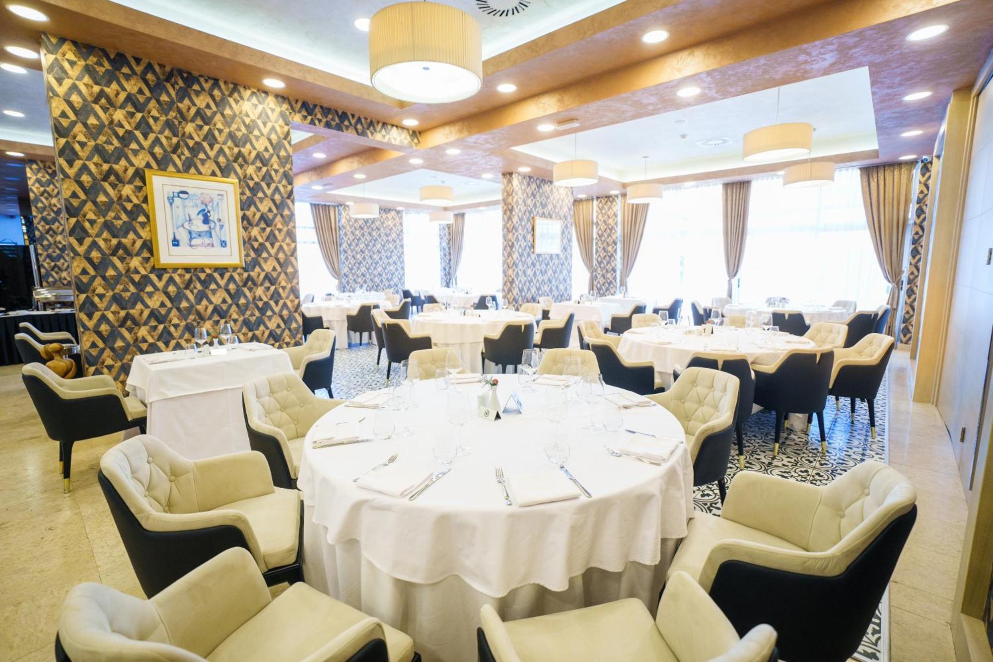 Hotel Monogram Park Ρούμα Εξωτερικό φωτογραφία